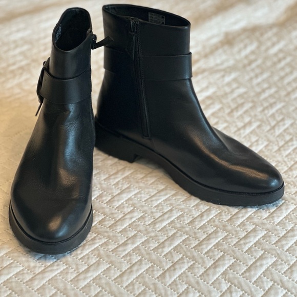 Fitflop Black Ankle Booties with Buckle - Picture 3 of 4